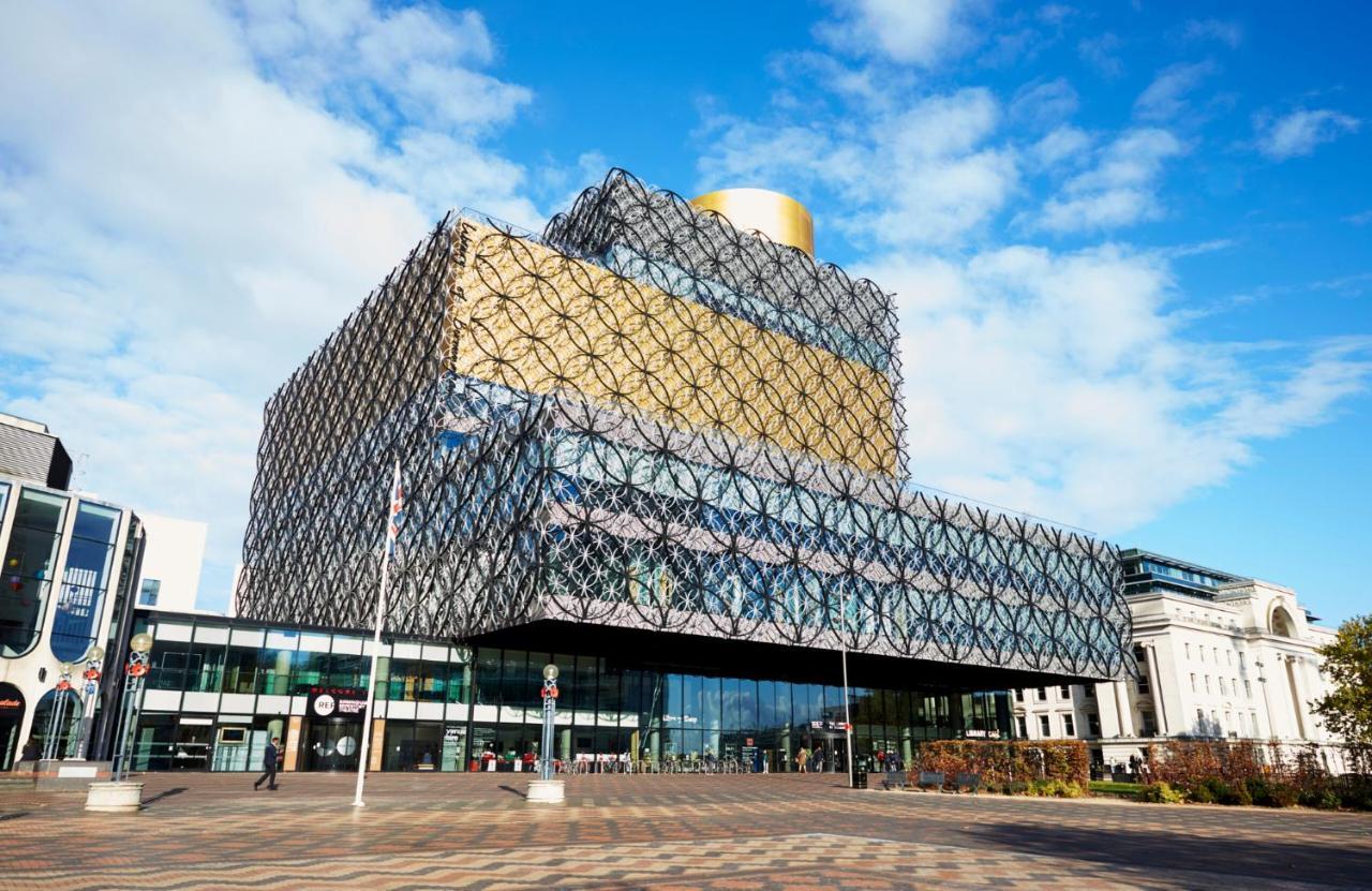 Tudors Esuites House City Centre Netflix Бірмінгем Екстер'єр фото